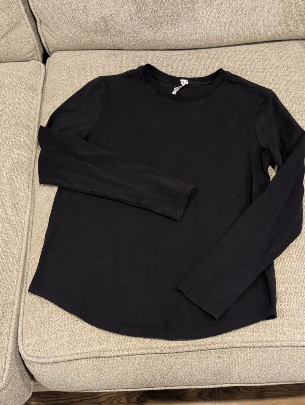 lululemon athletica Black Long-Sleeve Crew Tee